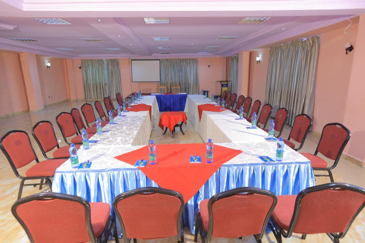 Sarem International Hotel Addis Ababa Dış mekan fotoğraf